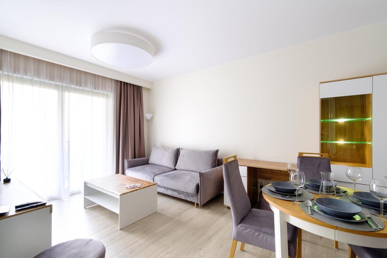 Hello Apartments Zajezdnia Wrzeszcz With Private Parking Gdańsk Kültér fotó